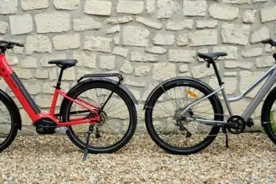 Transformer votre pédalage en énergie avec une dynamo pour vélo : tout ce que vous devez savoir